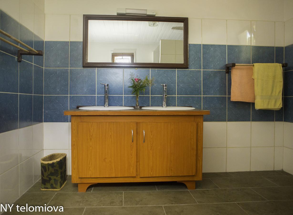 Ny Telomiova Hotell Antananarivo Exteriör bild